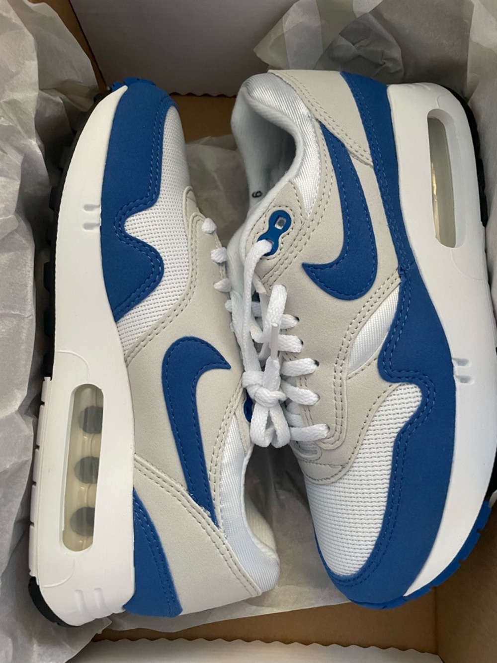 BNIB - Women’s Size 6 or Men’s 4.5 Royal Blue Nike Air Max 1 86 OG